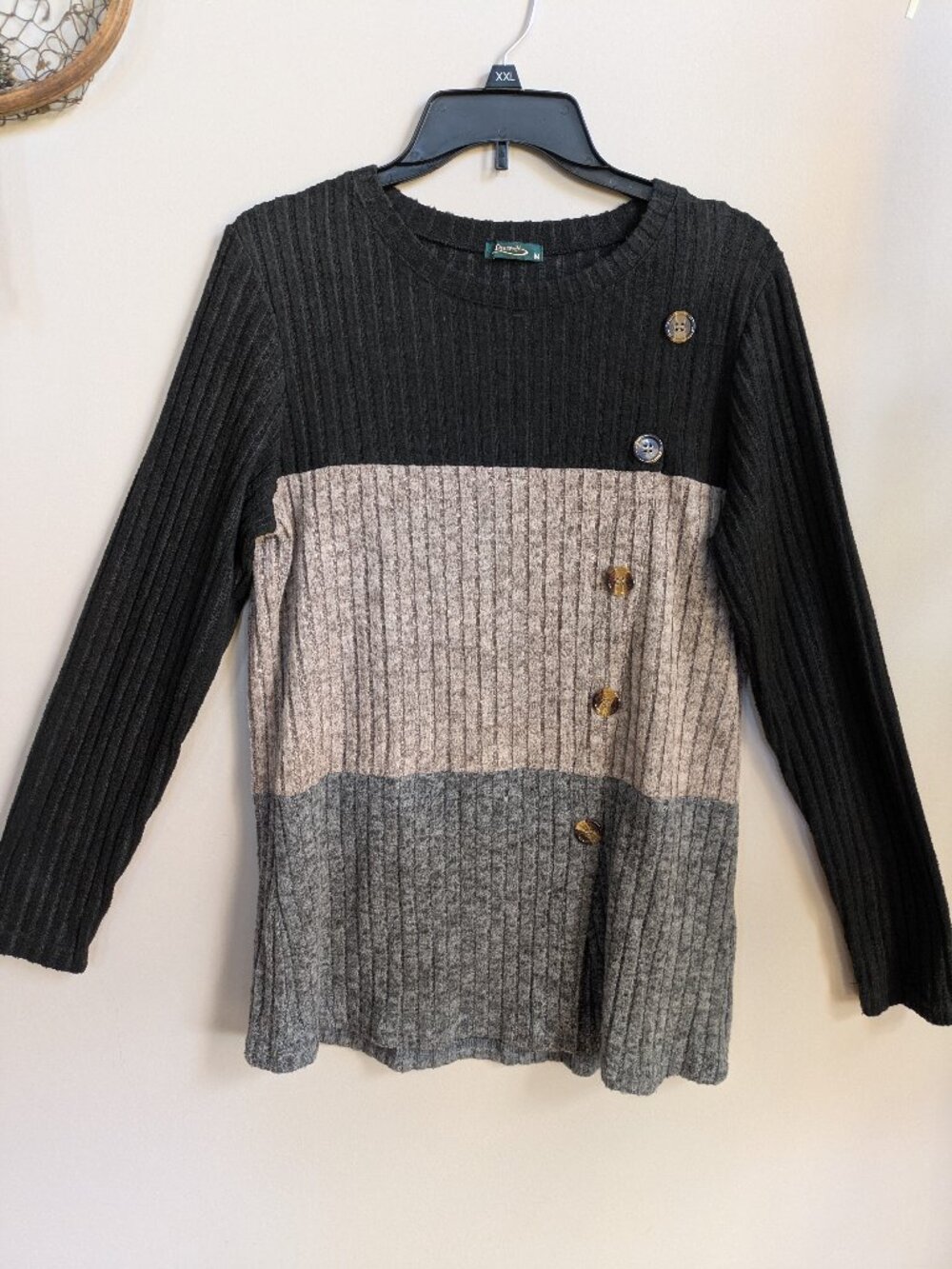 ofeefan womens M black brown gray rib knit crew neck button sweater #597